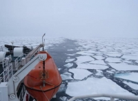寒潮冰冻增冬季航行隐患 看资深航海人如何“支招”