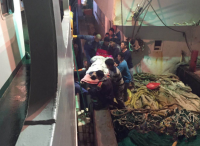 中国渔政33021紧急救助受伤船员