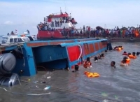 印尼客船倾覆已致8人死