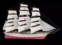 中国新造一艘“奇怪”军舰：还有风帆，船员都要爬桅杆