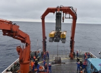 我国首次500米级水深海底多金属结核集矿系统试验通过专家验收