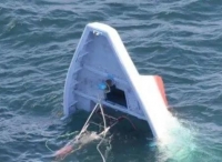 日本海钓船撞上大货轮，当场致12人死伤